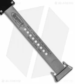 Microtech Halo VI Tanto OTF Automatic Knife Black (4.4" Black Serr) -Avokelavavat Sales Store Microtech Halo VI Tanto OTF Auto Black Black Serr 250 2 BHQ 87106 jr pull