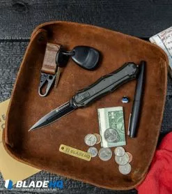 Smith & Wesson M&P OTF Spring Assisted Spear Point Knife Gray (3.5" Black) -Avokelavavat Sales Store SmithWesson OTF Assist Finger Actuator Spear Point Knife Black BHQ 67476 kp lifestyle web